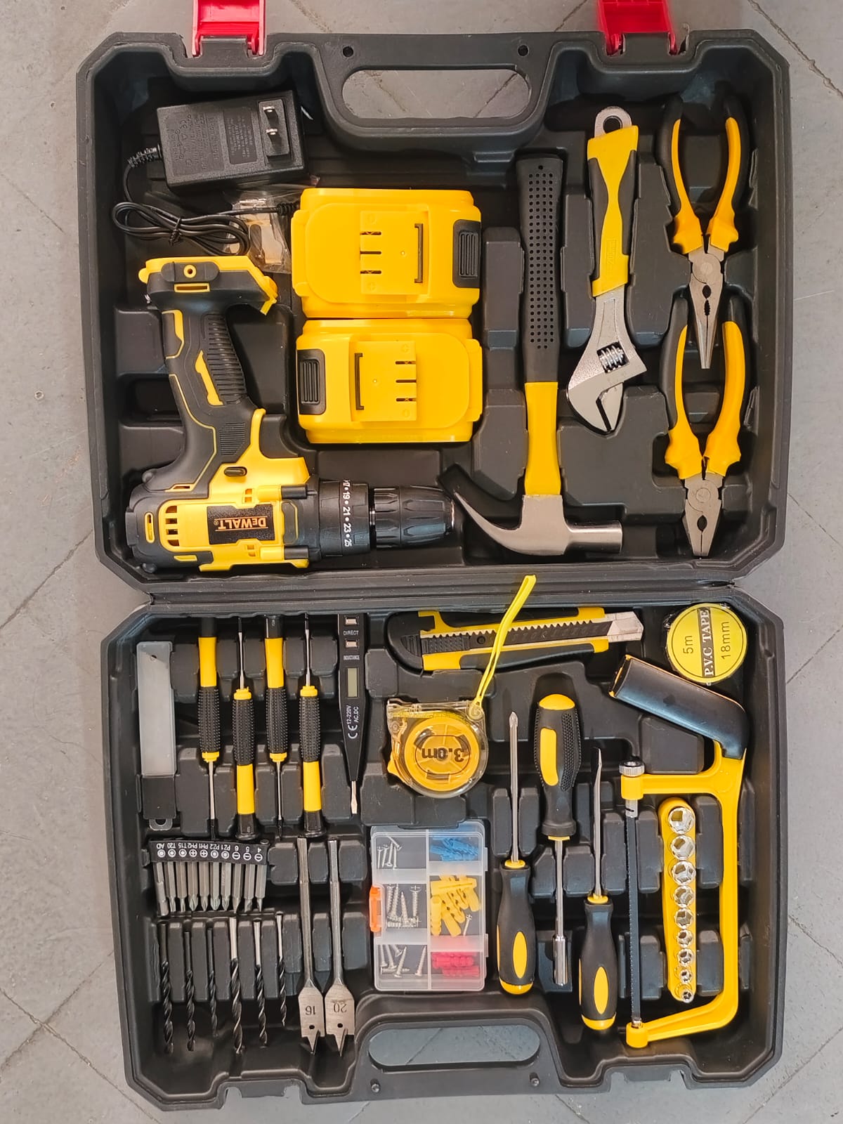 Taladro 48V DEWALT C + KIT DE 38 HERRAMIENTAS